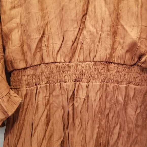 {M} Hayden Exaggerated Open Ruffled Dolman Sleeve Dress in Brick - Picture 5 of 10
